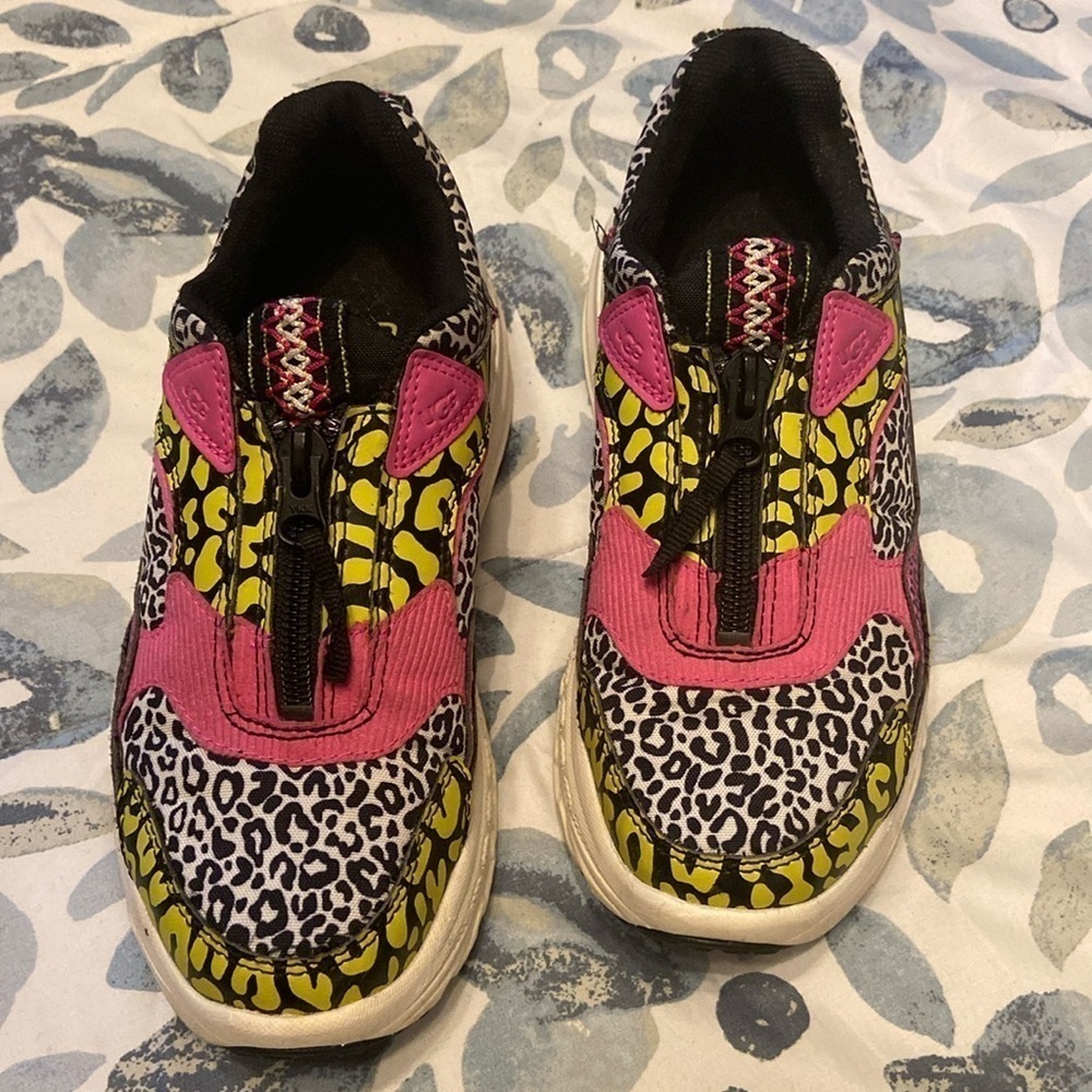 Ugg Women's Zip Safari Platform Sneakers 1114258 Sz 6